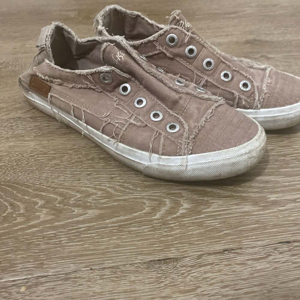 Blowfish Malibu Play Slip-On Canvas Sneakers